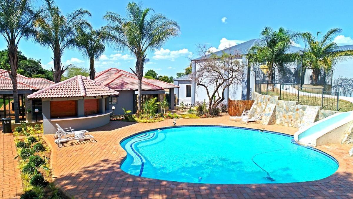 Ultimate Sky _ 2 Bedroom Villa Pretoria-Noord Buitenkant foto