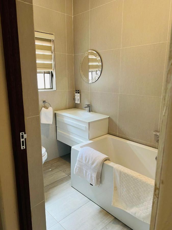 Ultimate Sky _ 2 Bedroom Villa Pretoria-Noord Buitenkant foto